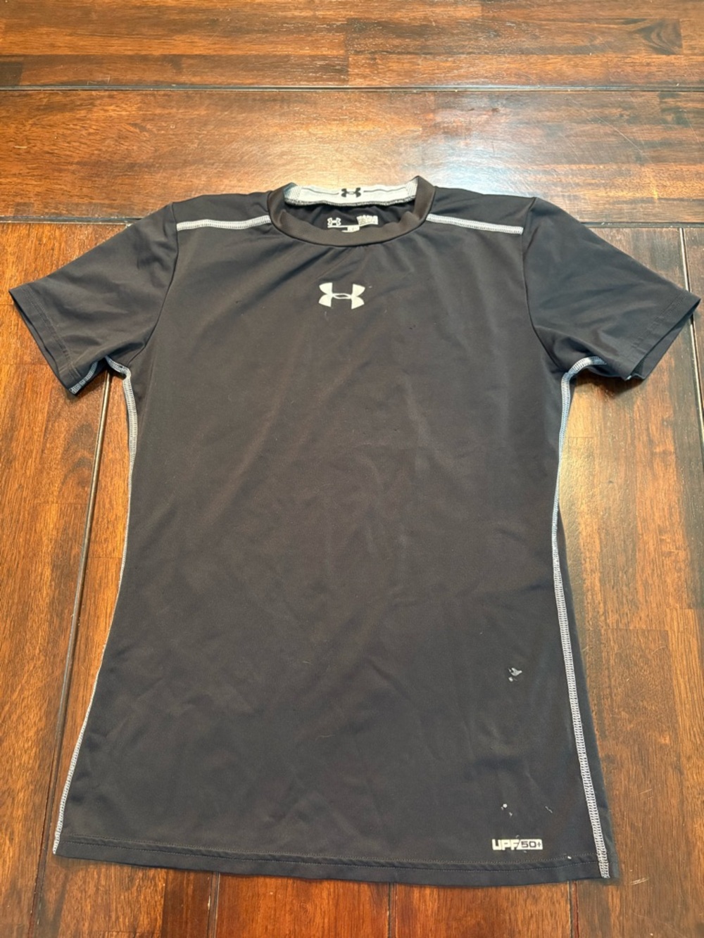 Under Armour Black HeatGear Compression Shirt Youth L